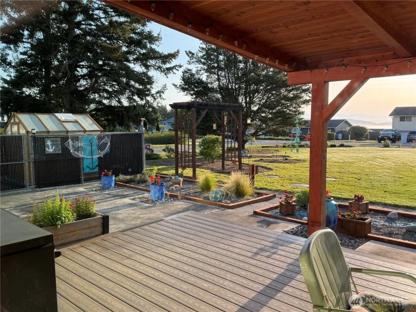Property photo for 793 Starwana Court, Oak Harbor photo 34