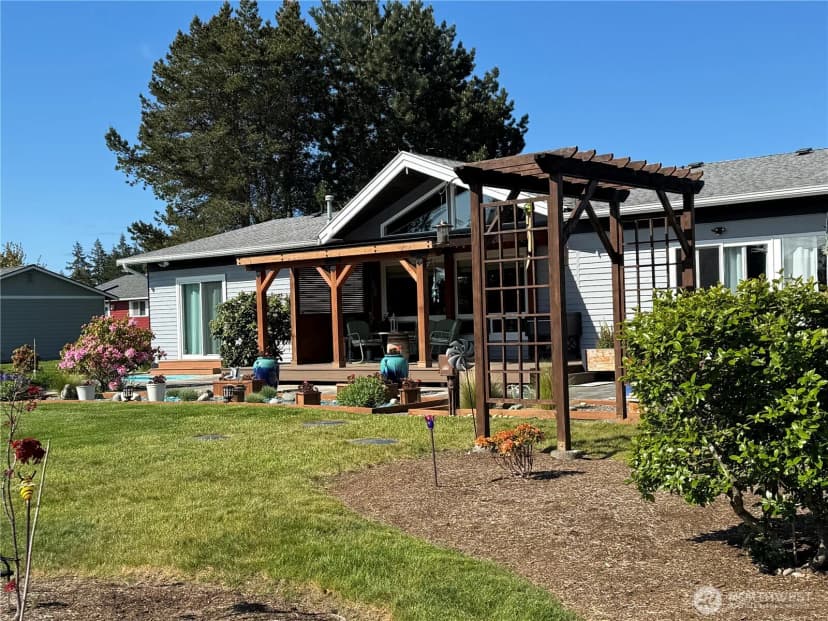 Property photo for 793 Starwana Court, Oak Harbor photo 32