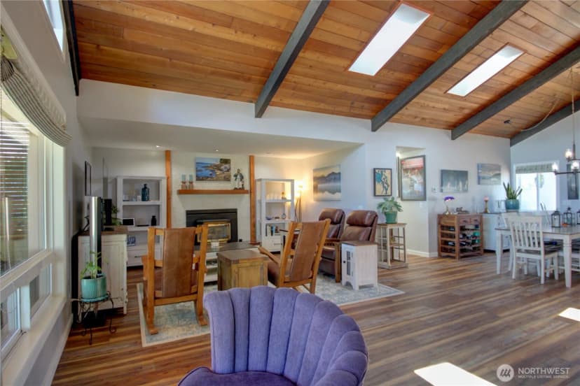 Property photo for 793 Starwana Court, Oak Harbor photo 13