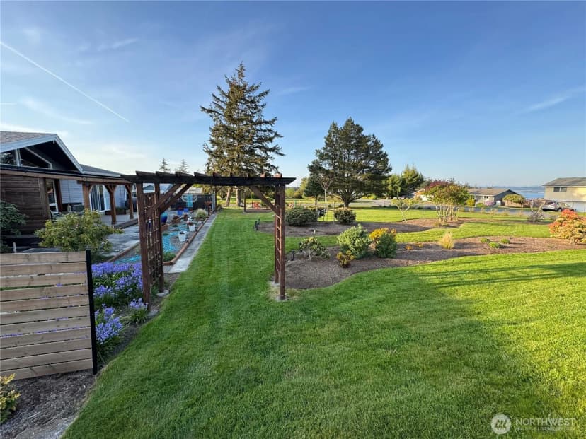 Property photo for 793 Starwana Court, Oak Harbor photo 37