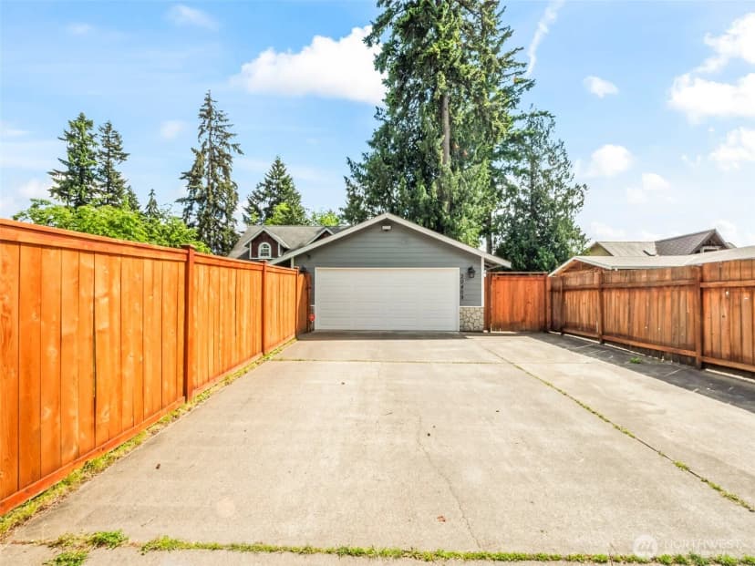 Property photo for 20409 70th Street E, Bonney Lake photo 37