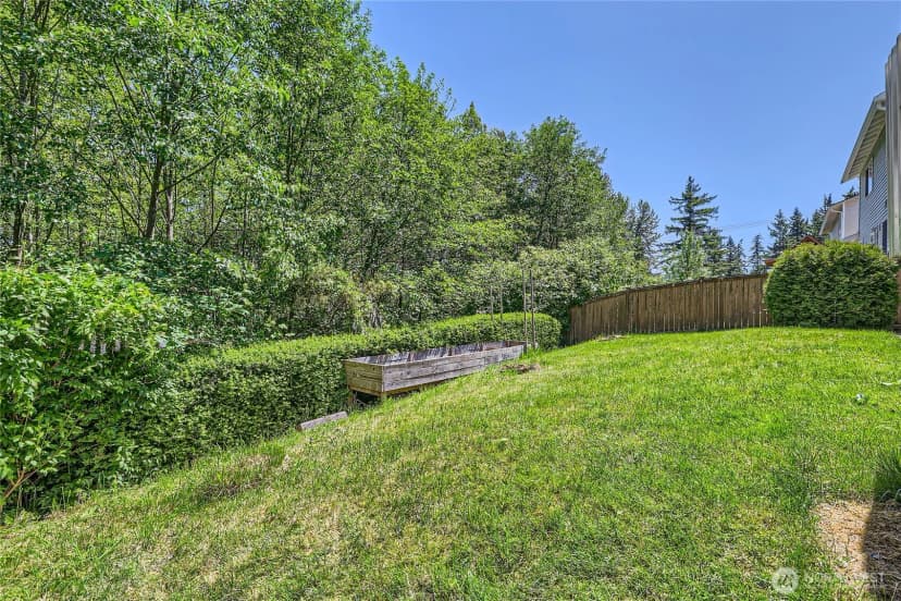 Property photo for 9919 29th Avenue Se, Everett photo 26
