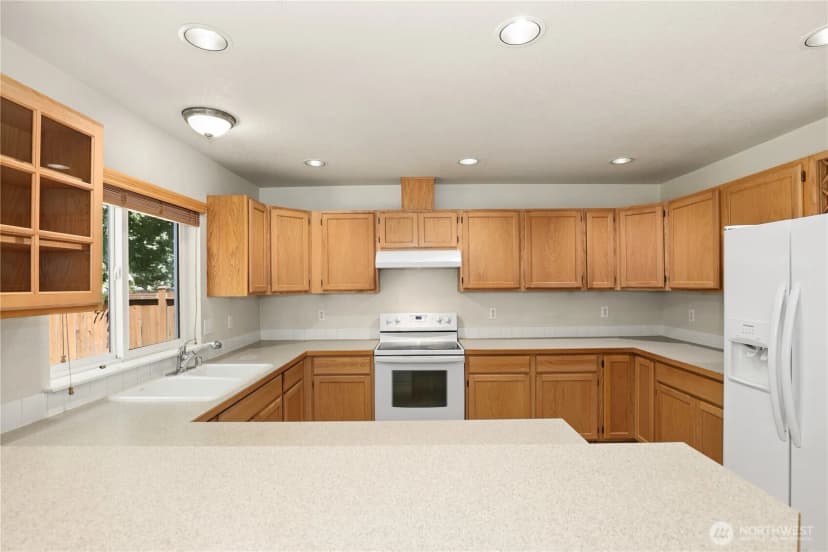 Property photo for 4053 Shale Street Se, Lacey photo 10