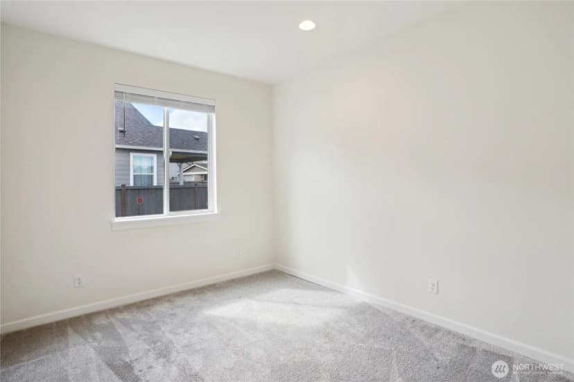 Property photo for 17610 126th Avenue E, Puyallup photo 17