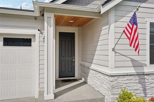 Property photo for 17610 126th Avenue E, Puyallup photo 2