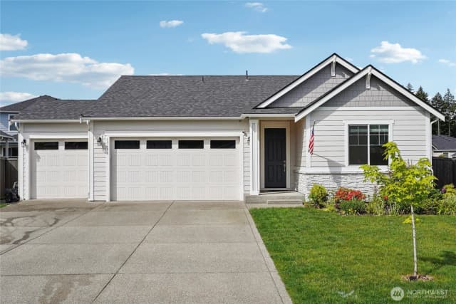 Property photo for 17610 126th Avenue E, Puyallup
