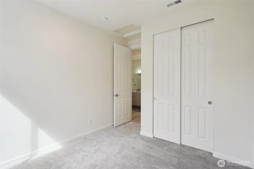 Property photo for 17610 126th Avenue E, Puyallup photo 16