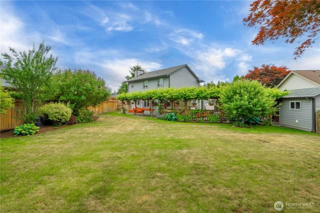 Property photo for 27772 213th Court Se, Maple Valley photo 2