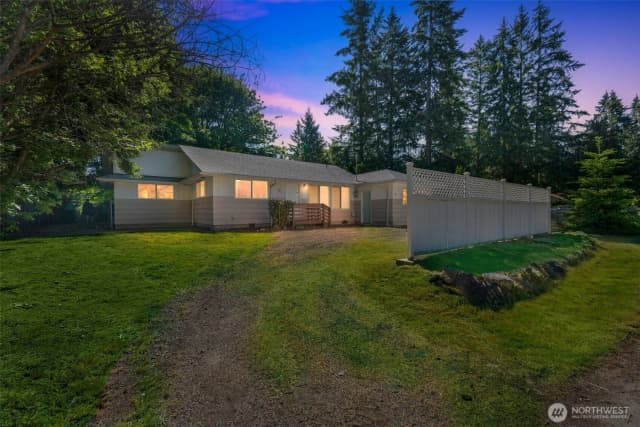 Property photo for 11319 86th Avenue E, Puyallup