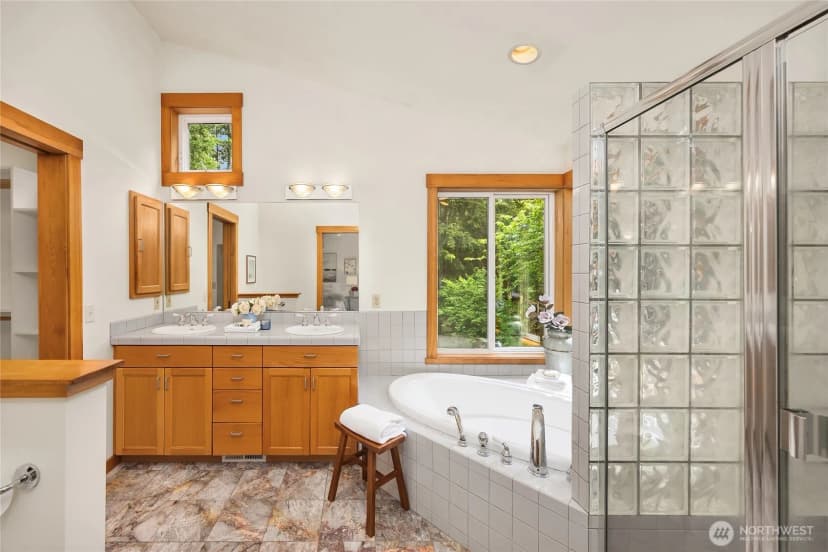 Property photo for 14427 Silven Avenue Ne, Bainbridge Island photo 23