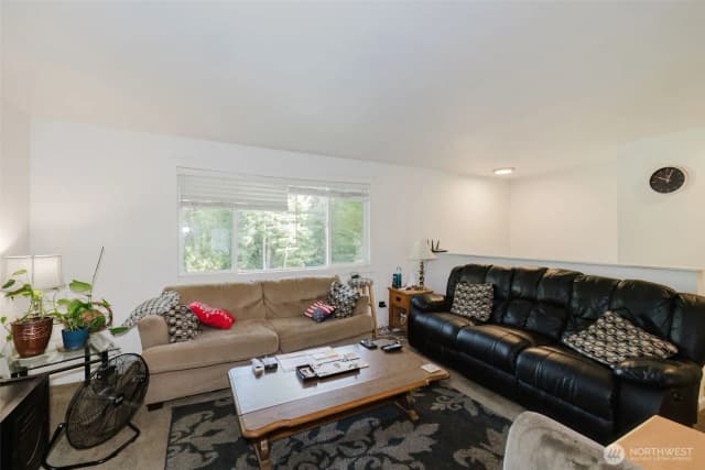 Property photo for 1310 Sw Clevenger Lane, Port Orchard photo 4