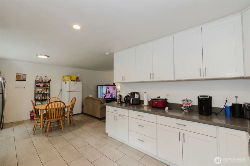 Property photo for 1310 Sw Clevenger Lane, Port Orchard photo 11
