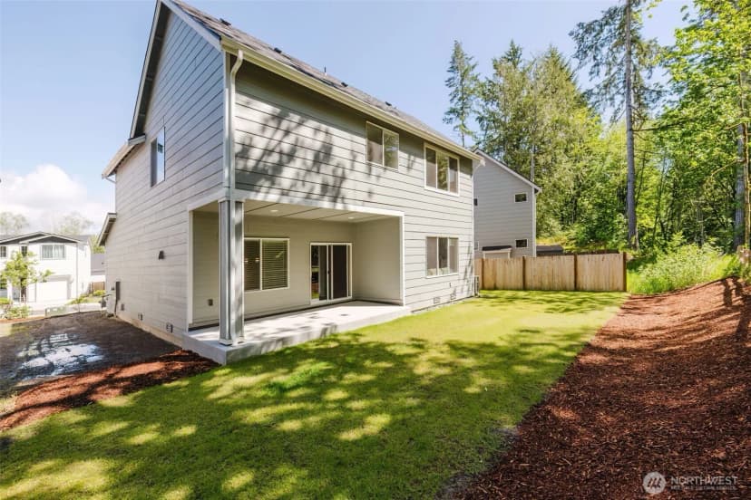 Property photo for 9422 Fairhaven Circle Ne, Bremerton photo 38