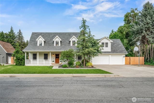 Property photo for 1535 Elmwood Street, Wenatchee