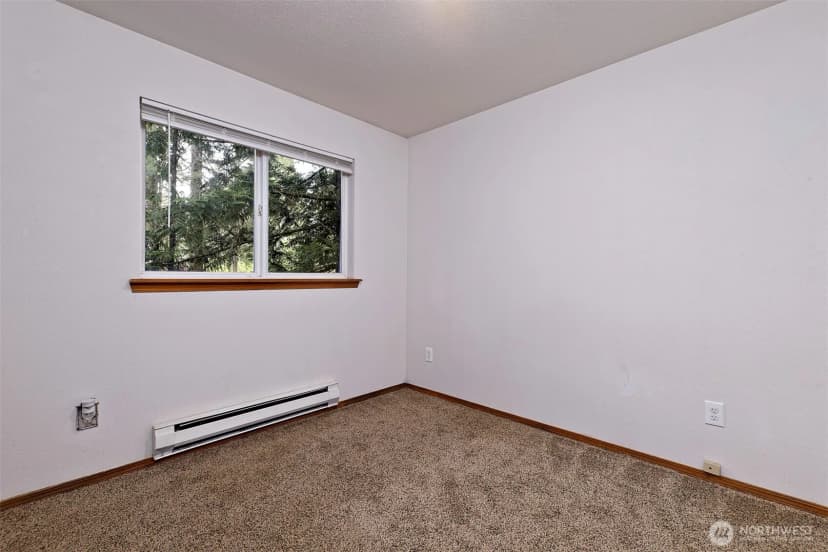 Property photo for 201 E Sleaford Road, Shelton photo 17