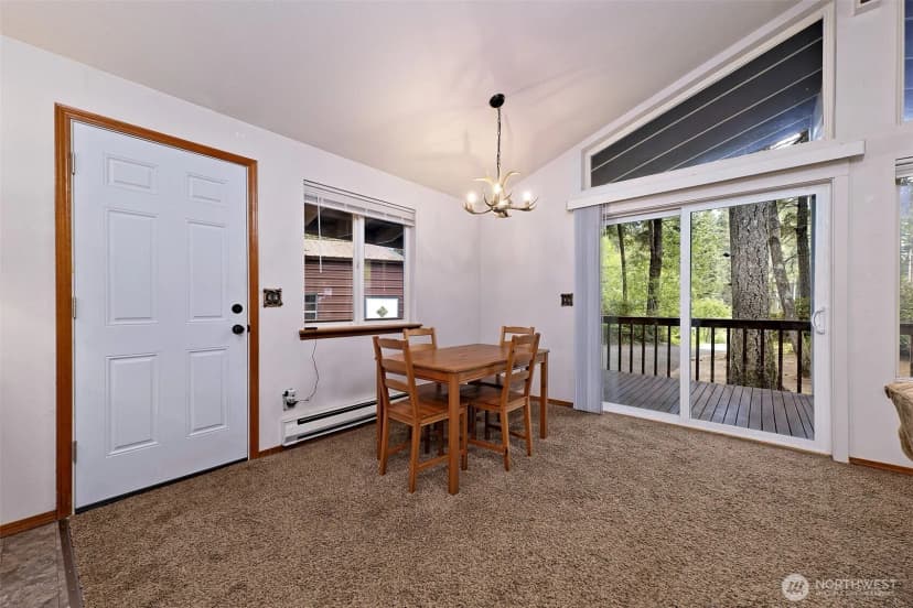 Property photo for 201 E Sleaford Road, Shelton photo 10