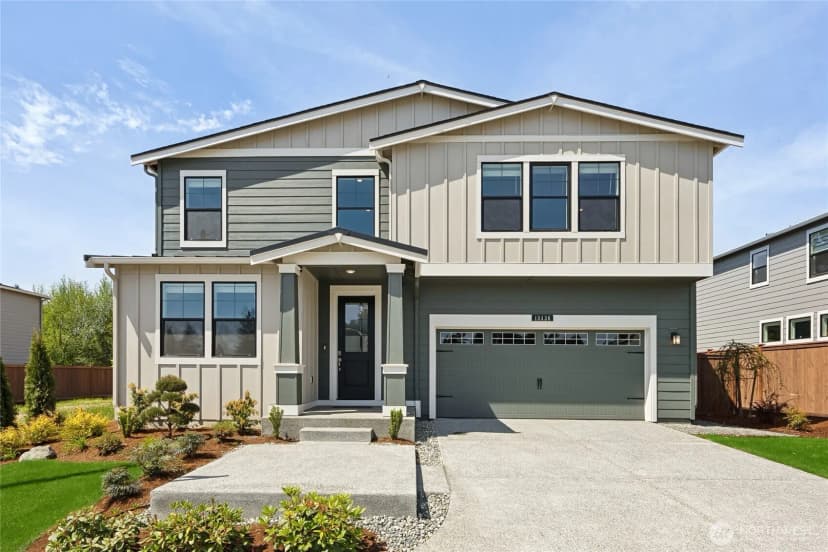 Property photo for 10532 135th Avenue Ne #32, Kirkland