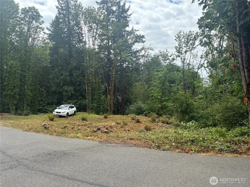 Property photo for 8 Xxx 136th Avenue Se, Newcastle photo 5