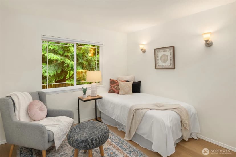 Property photo for 3816 Ne 110th Street, Seattle photo 17