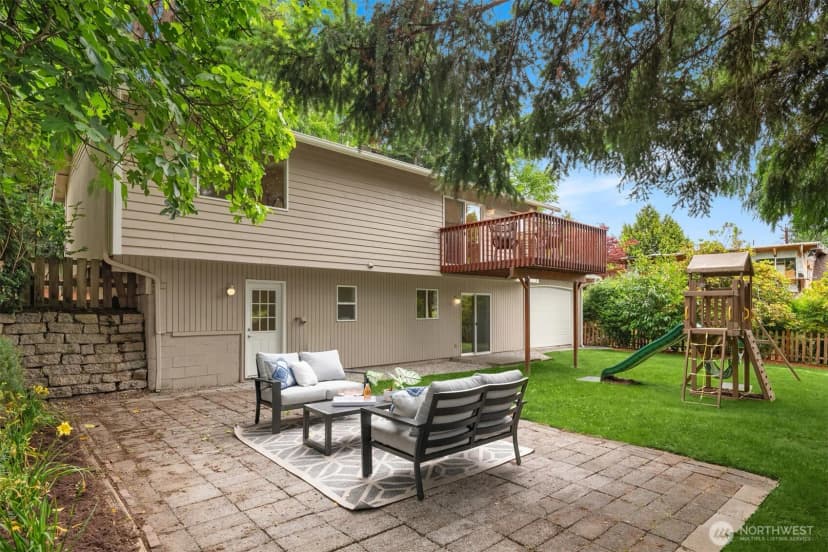 Property photo for 3816 Ne 110th Street, Seattle photo 31