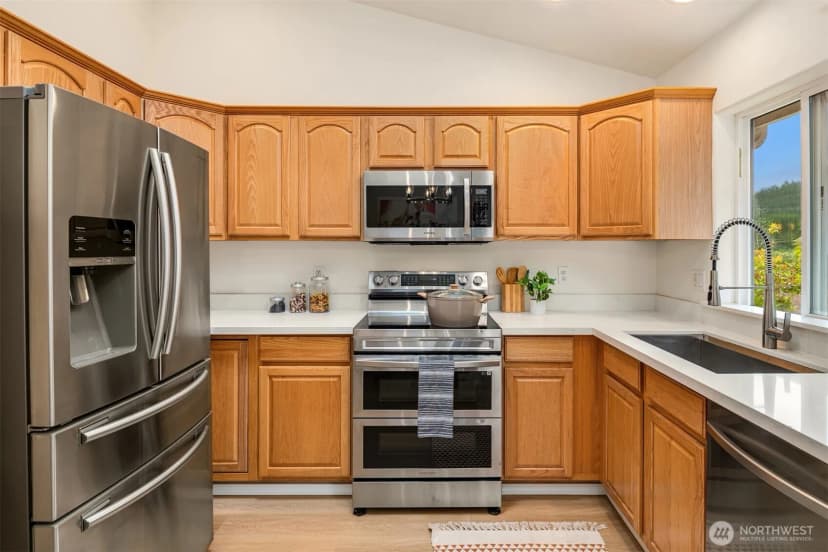 Property photo for 3816 Ne 110th Street, Seattle photo 9