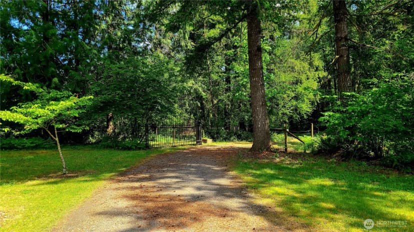 Property photo for 7340 127th Avenue Sw, Littlerock photo 10