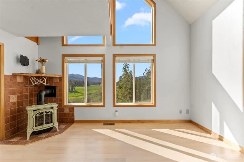 Property photo for 11 Appaloosa Road, Winthrop photo 22