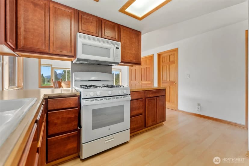 Property photo for 11 Appaloosa Road, Winthrop photo 14