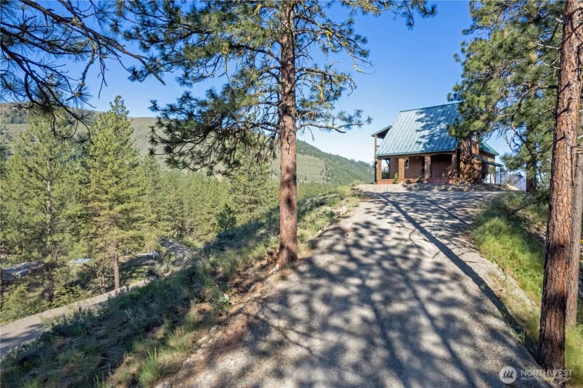 Property photo for 11 Appaloosa Road, Winthrop photo 7