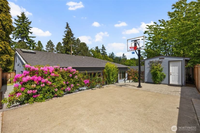 Property photo for 417 Sw 116th Street, Burien photo 36