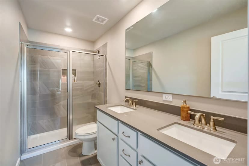 Property photo for 8605 E Gilman Avenue, Arlington photo 17