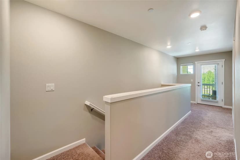 Property photo for 8605 E Gilman Avenue, Arlington photo 15