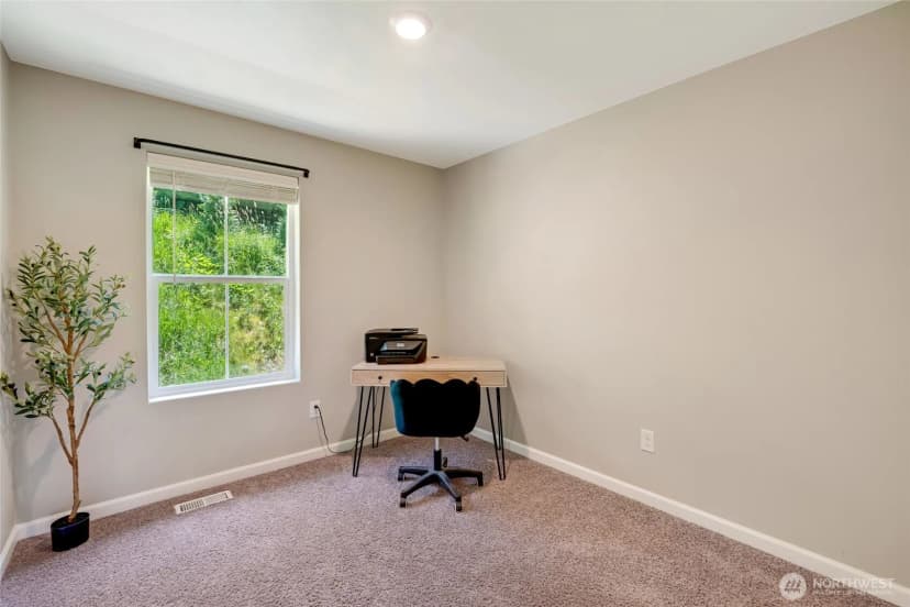 Property photo for 8605 E Gilman Avenue, Arlington photo 19