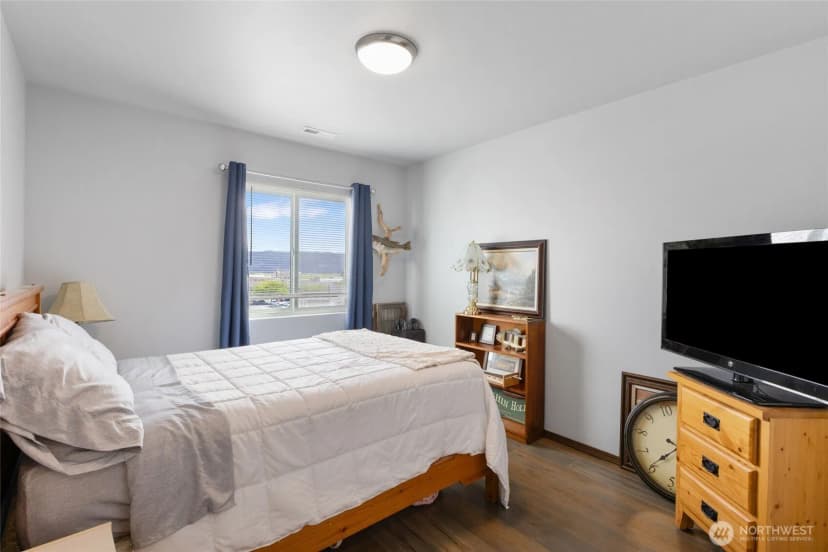 Property photo for 634 Kimberly Avenue, Royal City photo 23
