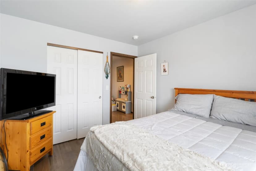 Property photo for 634 Kimberly Avenue, Royal City photo 22