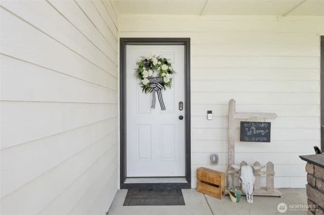 Property photo for 634 Kimberly Avenue, Royal City photo 2