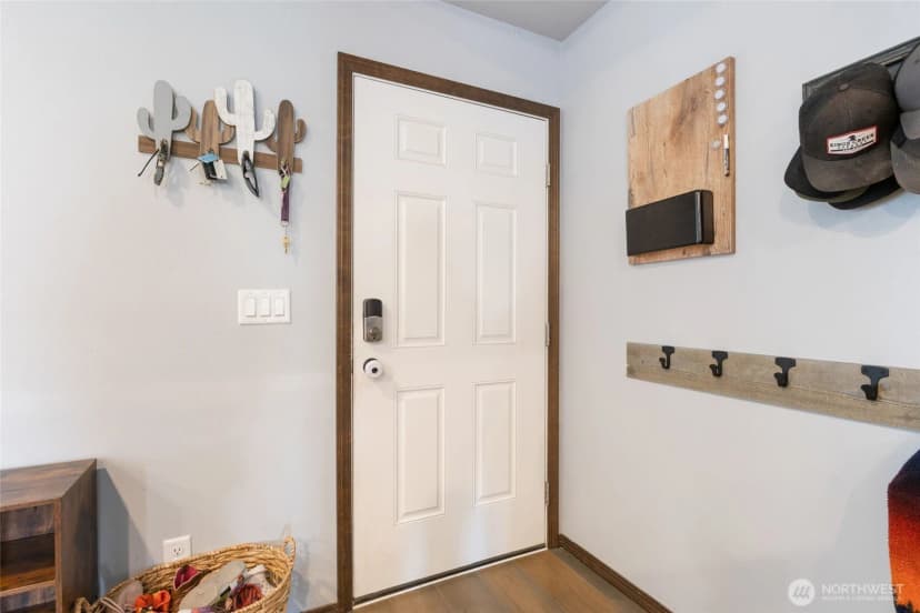 Property photo for 634 Kimberly Avenue, Royal City photo 6