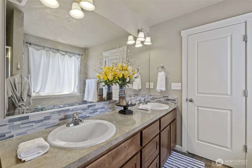 Property photo for 301 K St Ne, Quincy photo 25