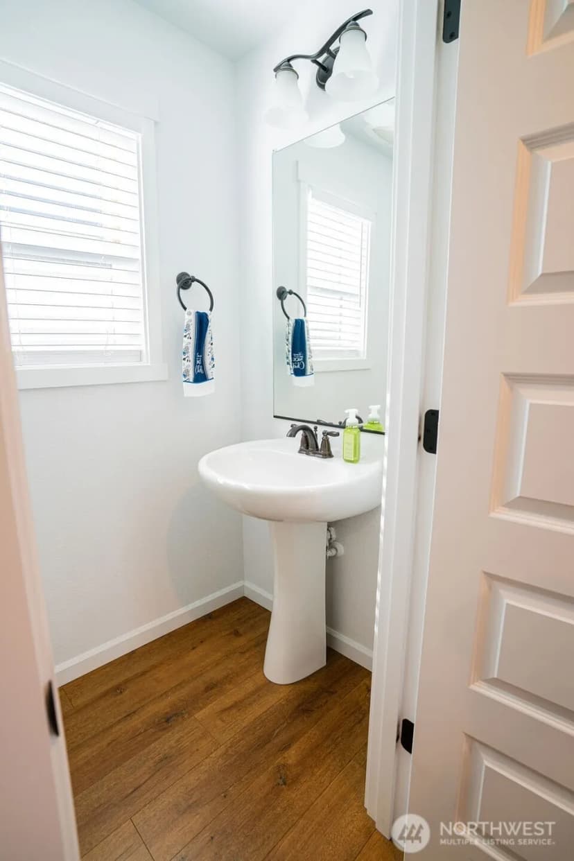 Property photo for 733 K Street Ne, Quincy photo 18