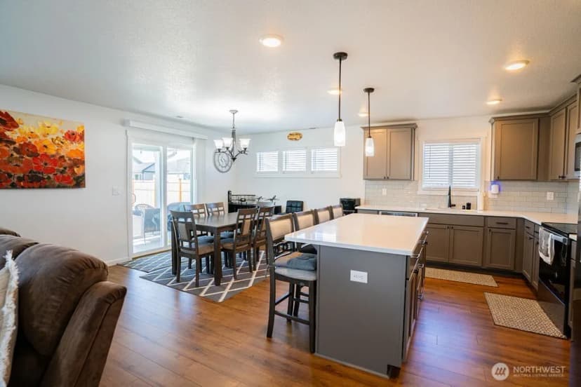 Property photo for 733 K Street Ne, Quincy photo 13