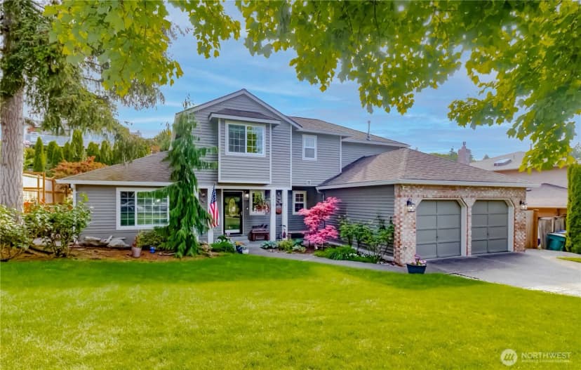 Property photo for 5610 Norpoint Way Ne, Tacoma photo 2