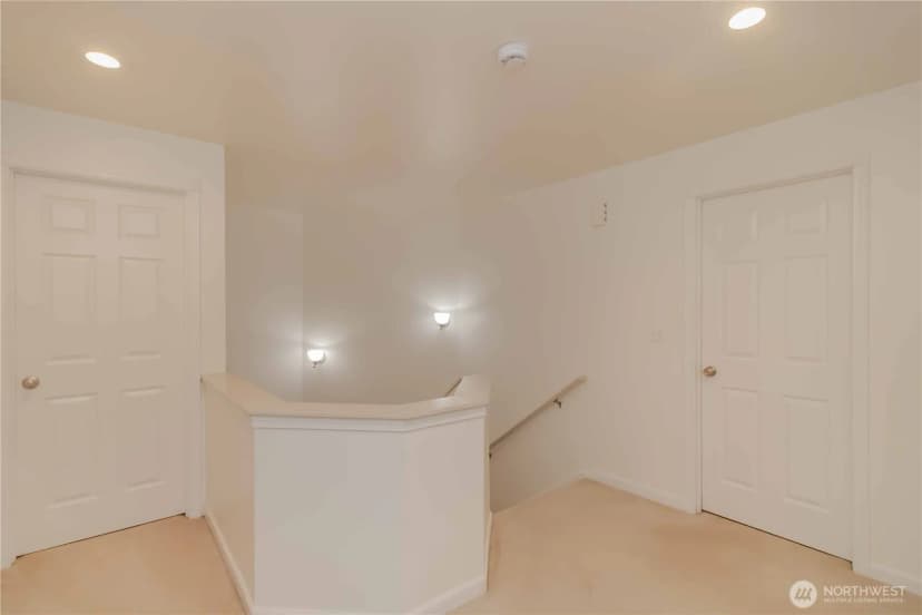 Property photo for 5610 Norpoint Way Ne, Tacoma photo 20