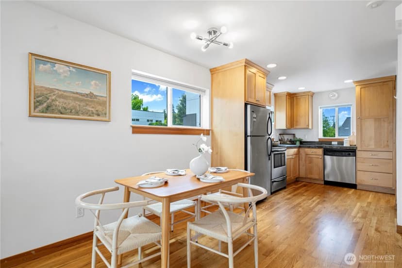 Property photo for 6348 34th Avenue Sw #c, Seattle photo 7