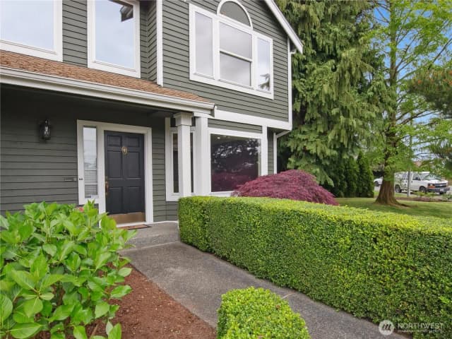 Property photo for 1015 Sw 348th Place, Federal Way photo 4