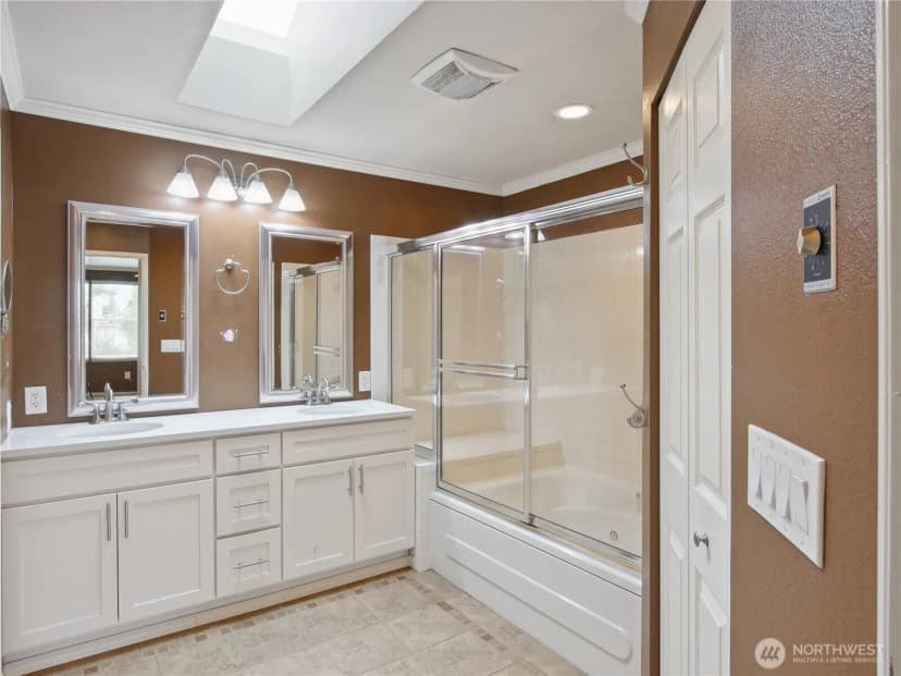 Property photo for 1015 Sw 348th Place, Federal Way photo 14