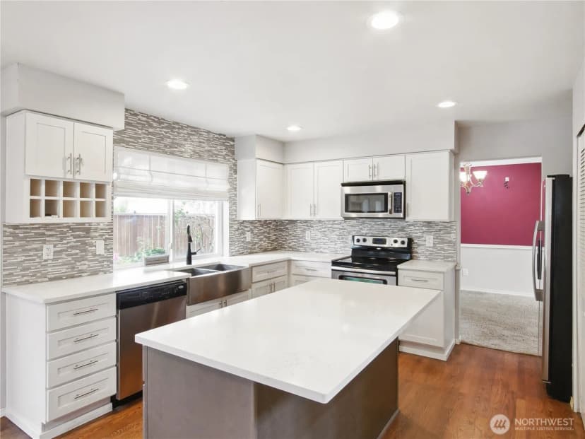 Property photo for 1015 Sw 348th Place, Federal Way photo 5