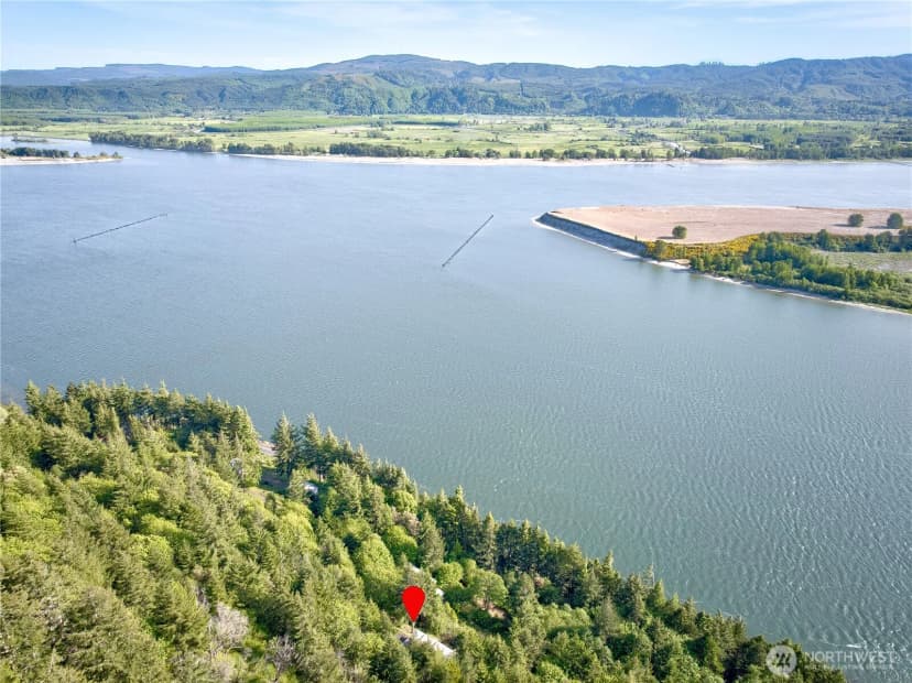 Property photo for 46 Wildwood Lane, Cathlamet photo 4