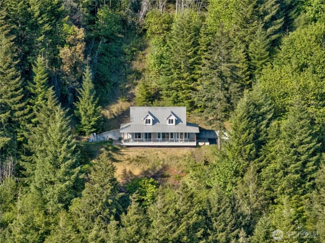 Property photo for 46 Wildwood Lane, Cathlamet photo 2