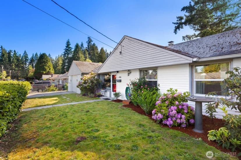 Property photo for 23402 50th Avenue W, Mountlake Terrace photo 3