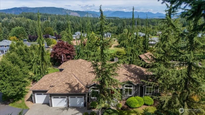Property photo for 11504 128th Drive Ne, Lake Stevens photo 3